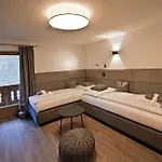 Michaela Guest house