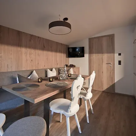 ميكايلا بيت ضيافة 3*